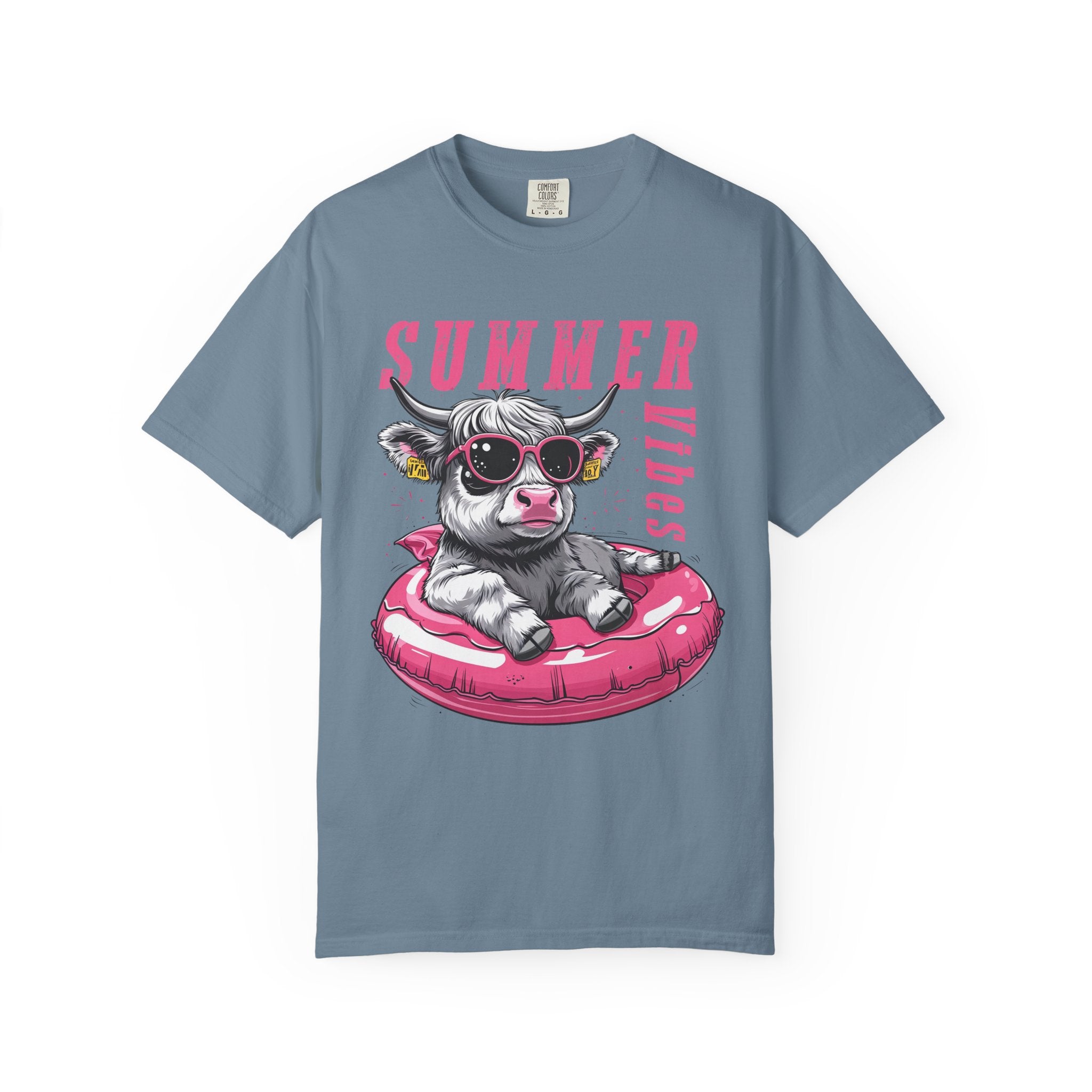 T-Shirt — "Summer Vibes" Cow Float Graphic Tee