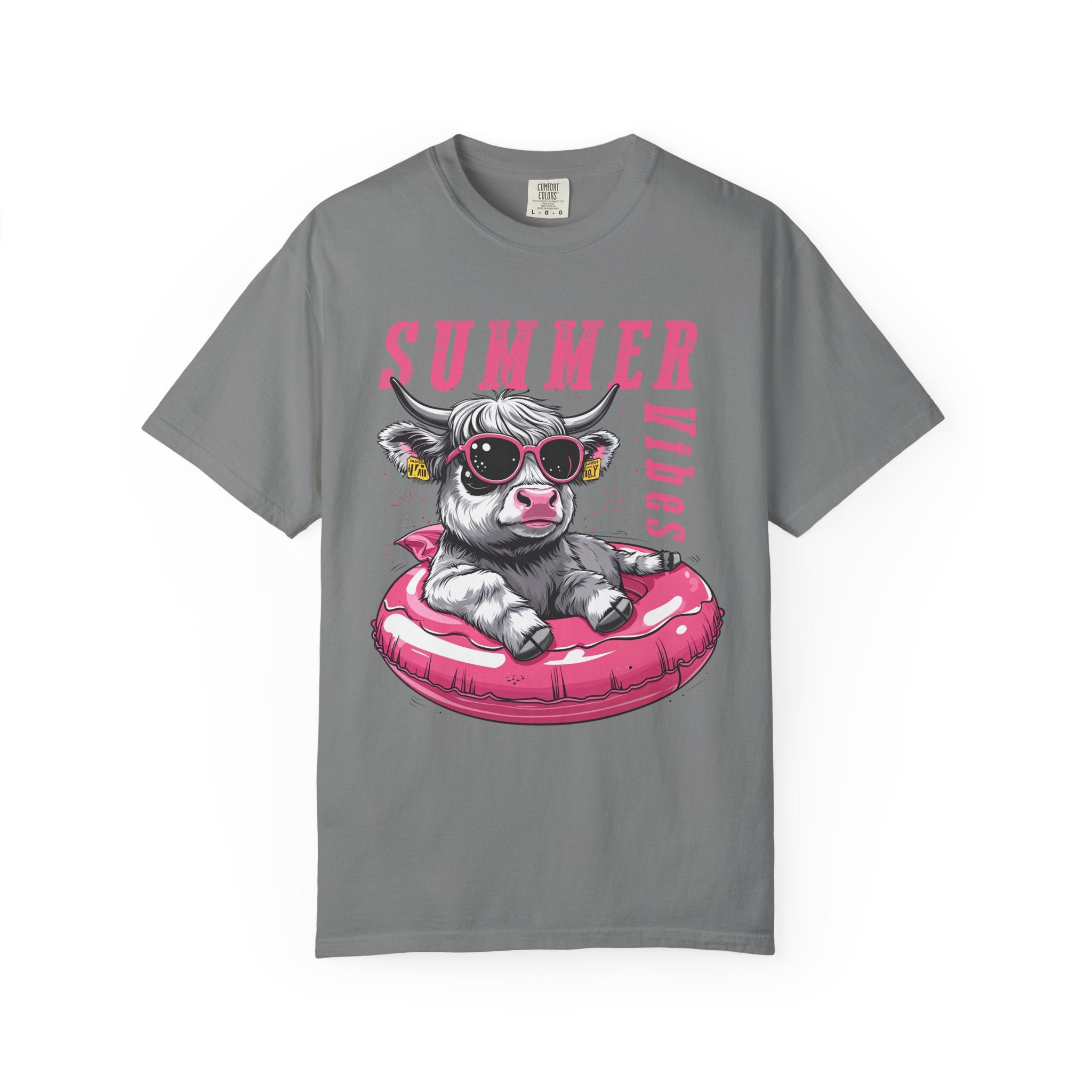 T-Shirt — "Summer Vibes" Cow Float Graphic Tee