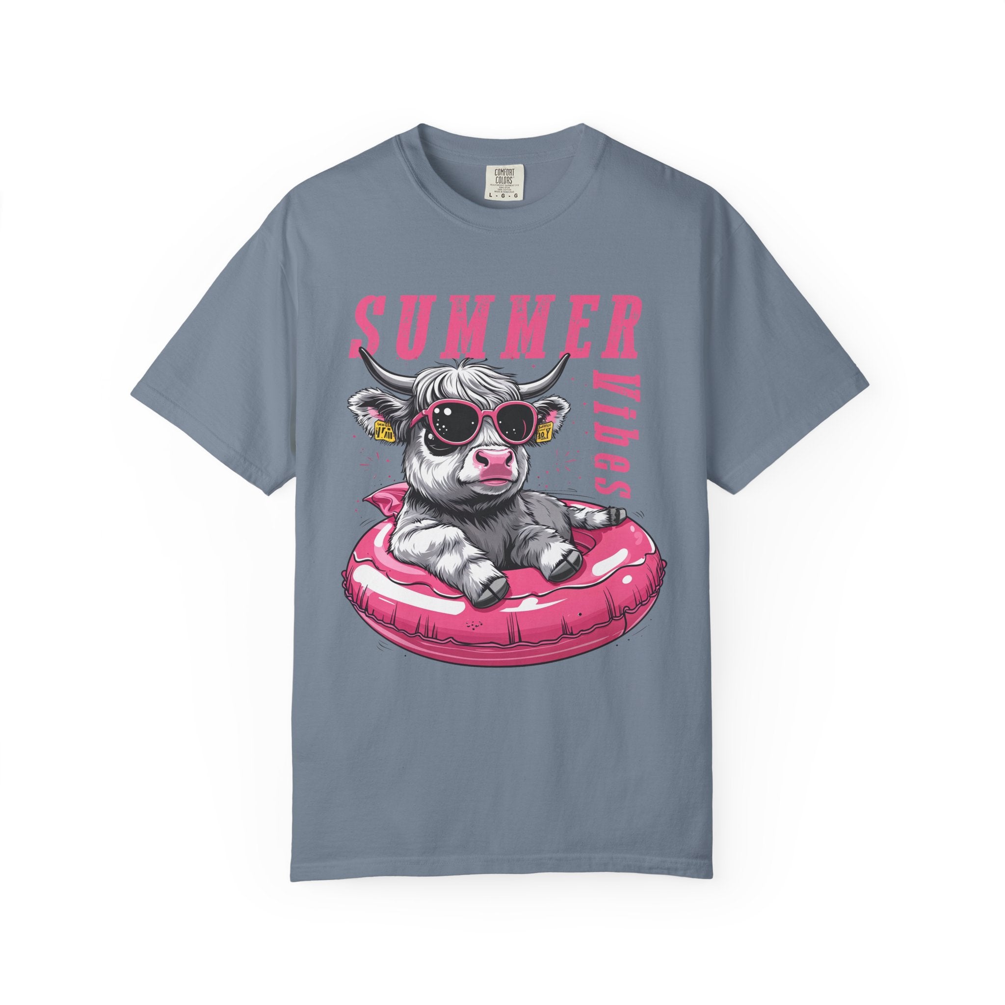 T-Shirt — "Summer Vibes" Cow Float Graphic Tee