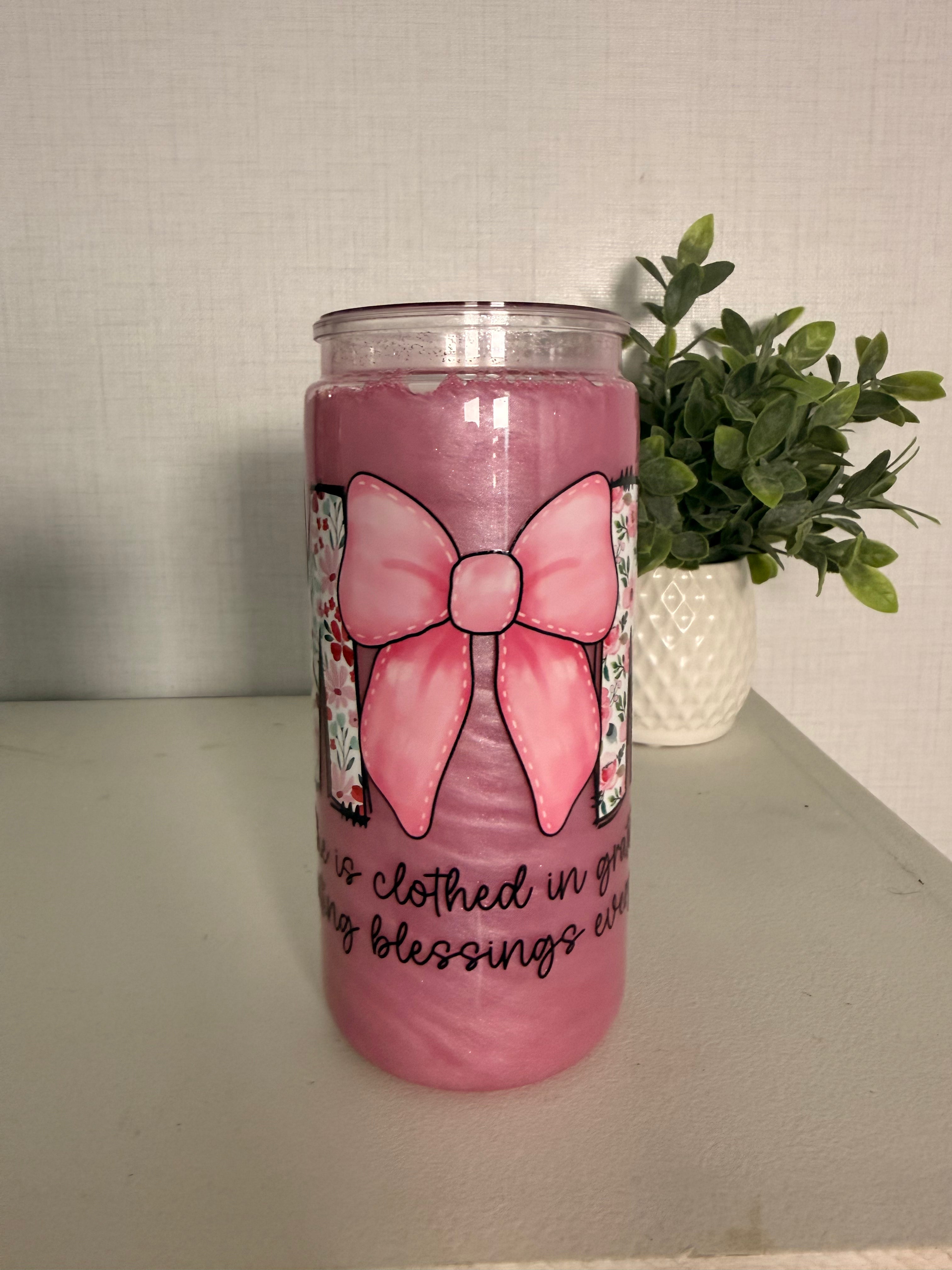 MOM PINK MICA 20oz Acrylic Snow Globe